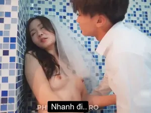 Trong ngày vui của mình, cô vợ lén địt trộm với em chồng
