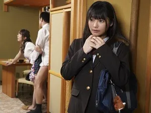 ái nữ mới lớn cướp người chồng của mẹ