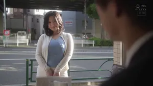 Chồng yêu yếu không làm lên đỉnh, bà xã lên mạng tìm trai trẻ trả bài khỏe